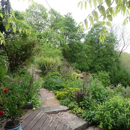 Au Coeur Des Loges Bed & Breakfast Saint-Bonnet-de-Bellac Exterior foto
